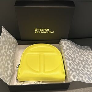 Brand new highlighter yellow Telfar wallet. Never used!